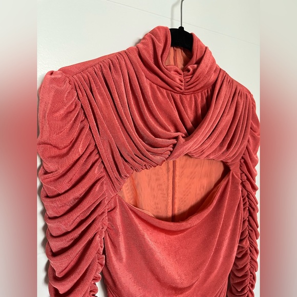 Aliette Ruched Body-Con Mini Dress - Picture 3 of 6